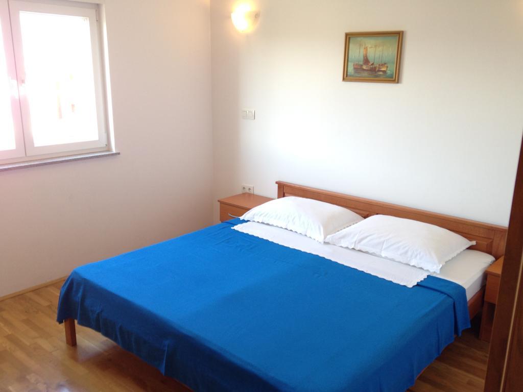 Gala Apartments 오미스 외부 사진