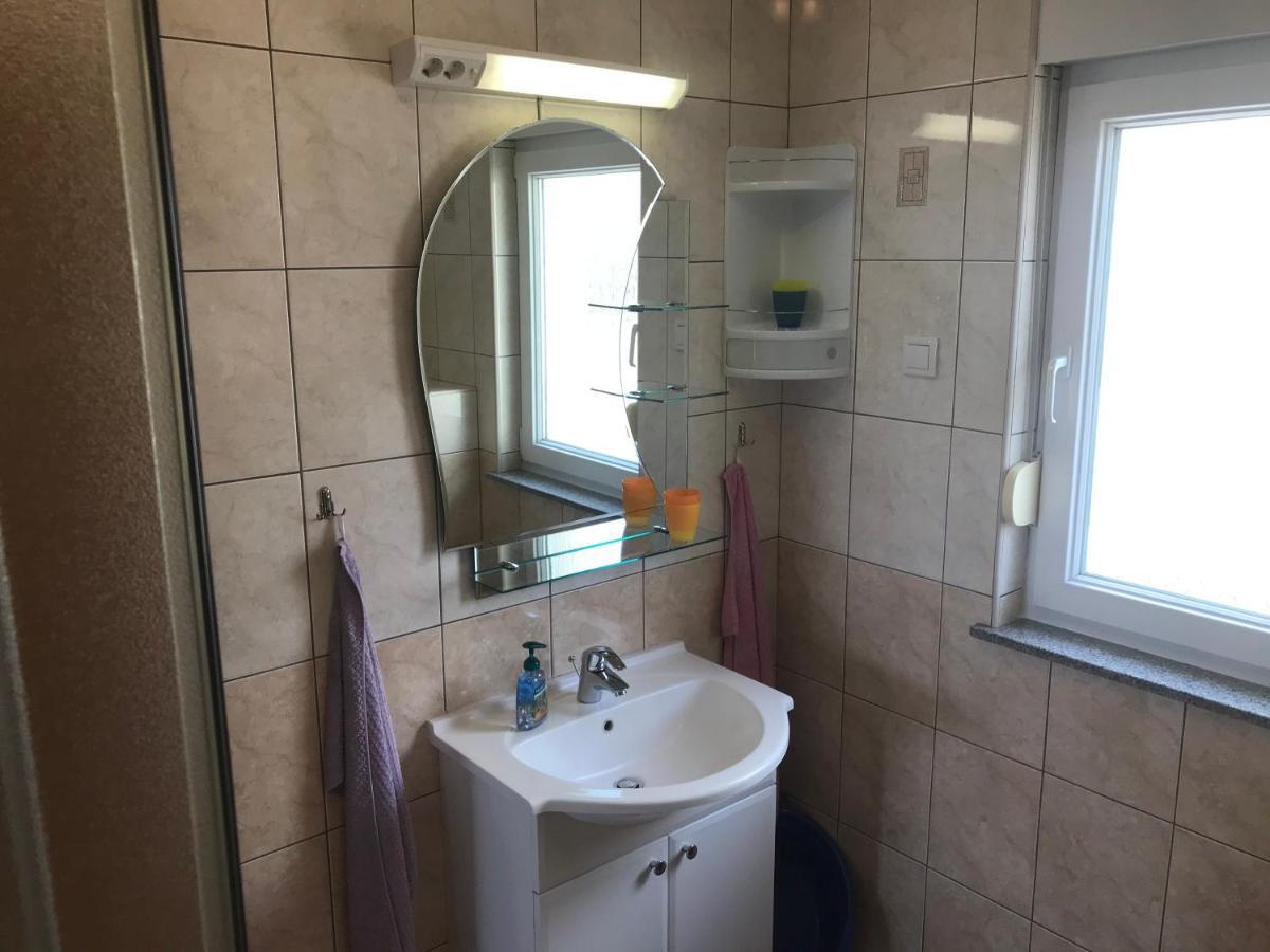 Gala Apartments 오미스 외부 사진