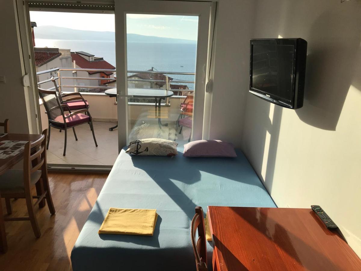 Gala Apartments 오미스 외부 사진